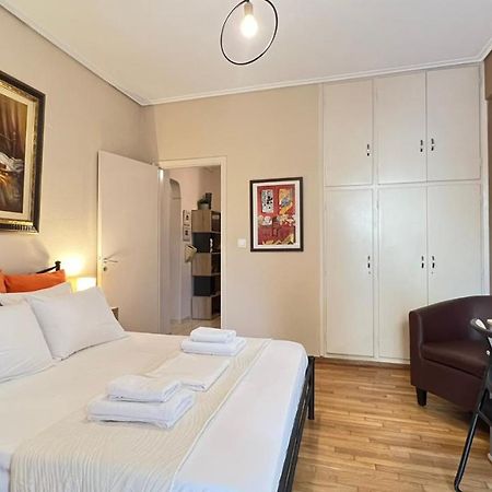 אתונה Koukaki Cozy Studio Retreat 1' From Metro מראה חיצוני תמונה