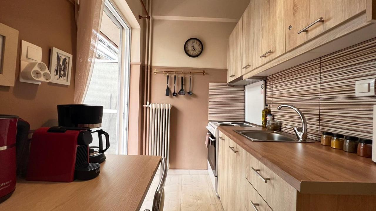 אתונה Koukaki Cozy Studio Retreat 1' From Metro מראה חיצוני תמונה